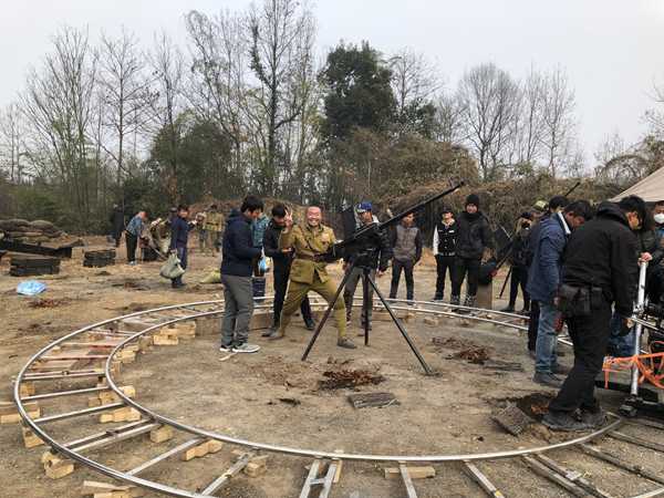 孙征宇《锻刀Ⅲ》杀青,这个连长有点“彪”