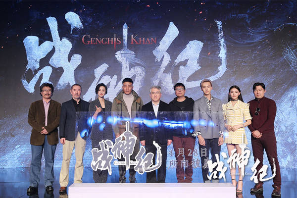 《战神纪》定档4月28日 陈伟霆、林允携战神天团“杠”胡军