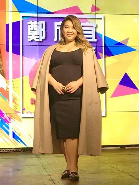 脚伤渐康复无碍演唱会 郑欣宜定下第一戒:不能哭