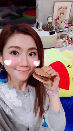 Selina怒斥商家无良 P图卖祛疤膏做虚假宣传!