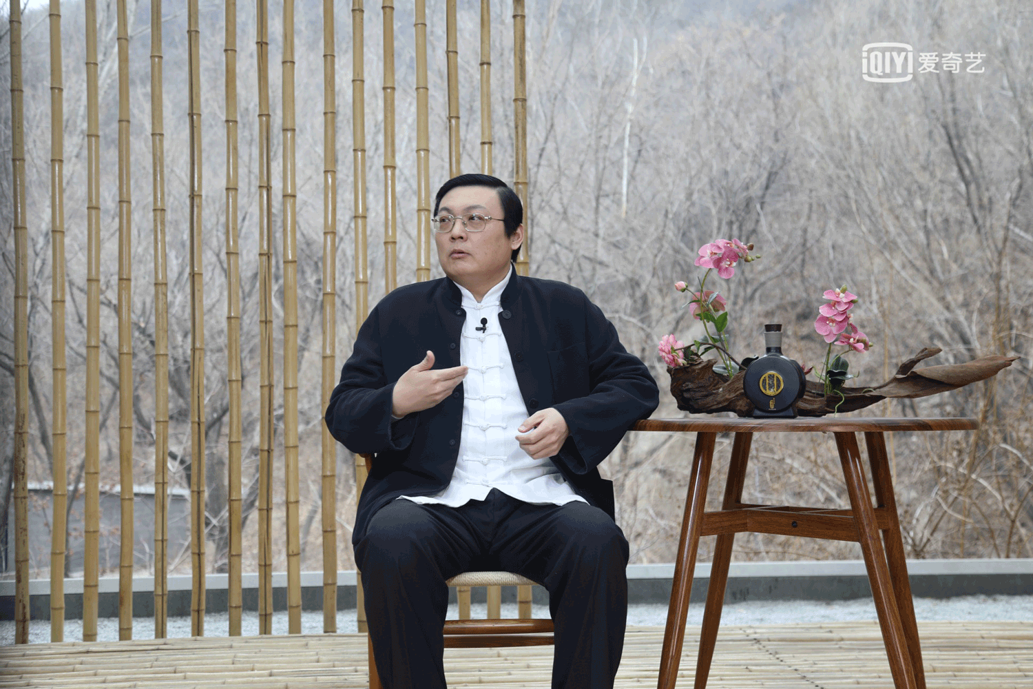 《梁知》点评娱乐圈:我们为什么应该坚持说真话