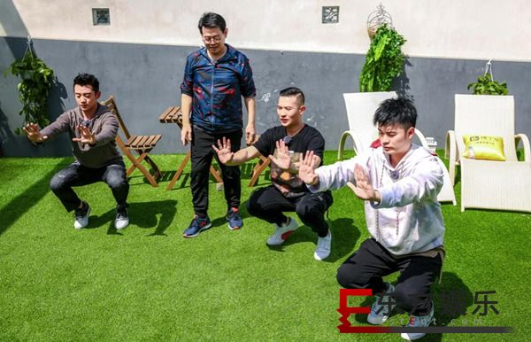 练拳打坐看剧本?《青春同学会》陈赫郑恺曝上戏独门训练法引期待