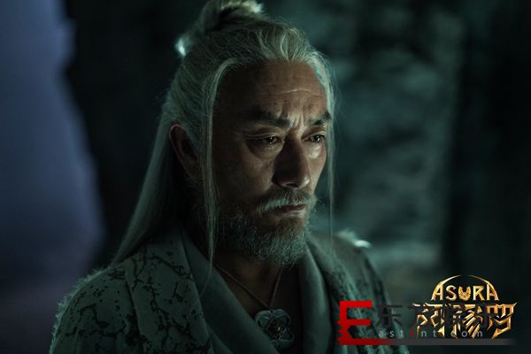 《阿修罗》叛军智者多布杰实力圈粉迷妹华蕊