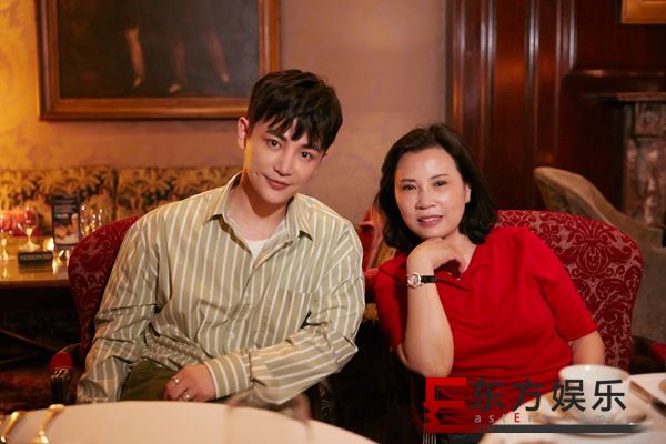 孙坚深夜许生日愿望 愿妈妈可以找到照顾她的人