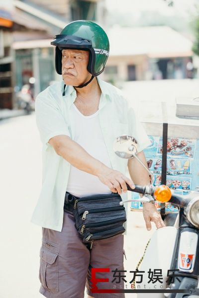 香港戏骨吴耀汉、朱咪咪领衔主演《疯狂这一年》深度诠释父爱