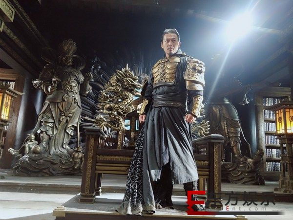 孟庆峰处女作《会飞的房子》 《手机》演男一获好评