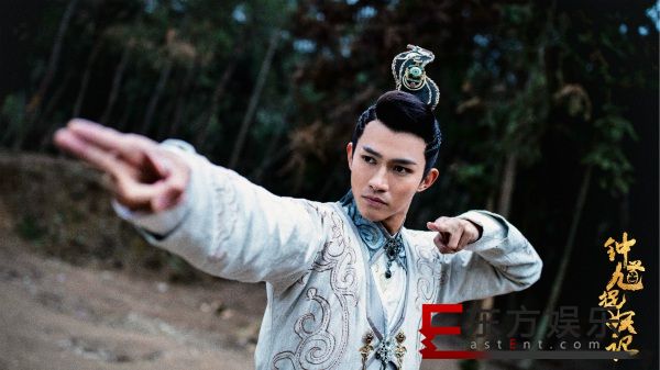 李子峰《钟馗捉妖记》上演哄妹车祸现场,空降粉丝群狂自黑