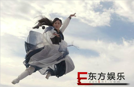 《莽荒纪》特辑 刘恺威王鸥高难度演绎空中眼神杀
