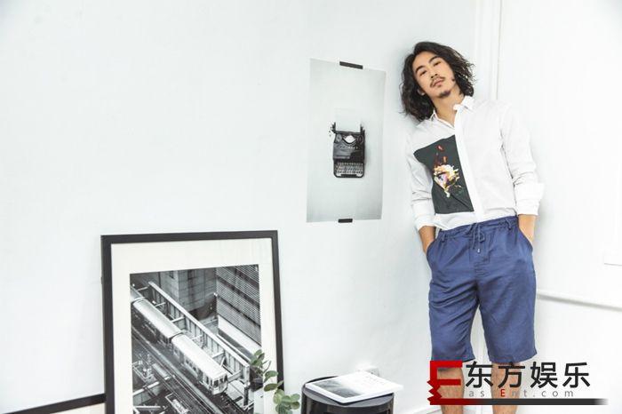江奇霖最新写真曝光 左祭司大人的清新夏日风