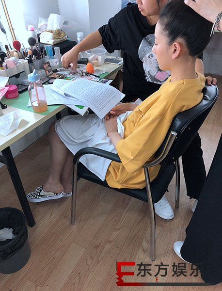 宋祖儿北电录取通知书曝光 大学生模式即将开启