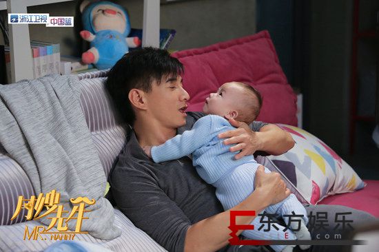 吴奇隆“举报”李小冉 网友:你这样会失去女朋友的