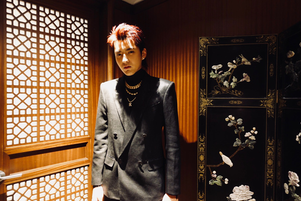 吴亦凡获2018 iHeartRadioMMVAs最受欢迎新人奖 创华人歌手不凡新纪录