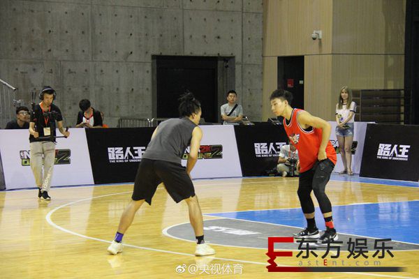 杨皓喆“利拉德中国行”夺冠 李易峰郭艾伦重现“灵魂小拇指”