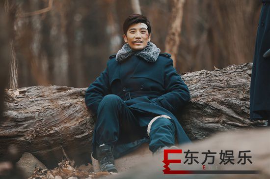 口碑逆袭成英雄!张耀宇《天坑鹰猎》为求真相惨领便当
