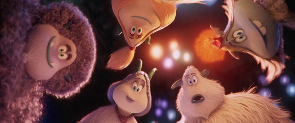 《雪怪大冒险》曝趣味正片片段 人类卷纸竟被雪怪当作“圣经”膜拜