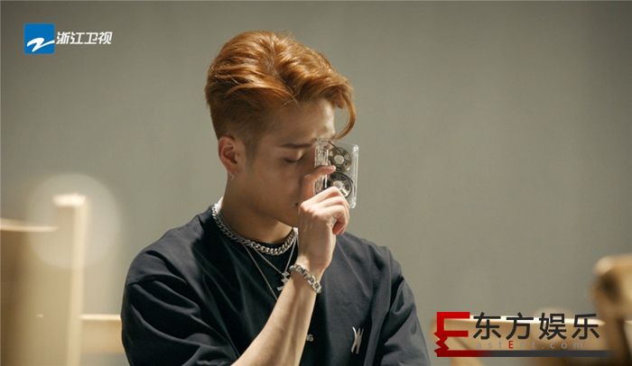 “冲撞、挑战、奋进是我的音乐态度” 第三季《梦想的声音》曝王嘉尔宣传片