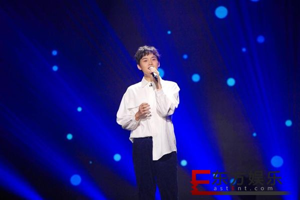 《声入人心》暖心王晰收获“粉丝” 高杨被曝恐“高”症彩排频破音