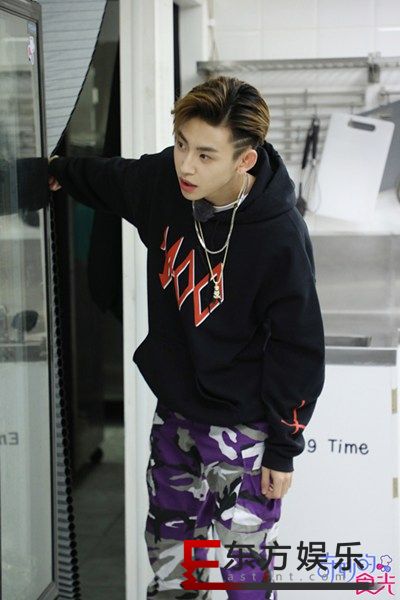 《奇妙的食光》朱正廷Justin上演大厂回忆杀 朱星杰尤长靖惊喜助阵新任务