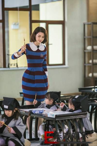 《爱上幼儿园》收视五连冠 杜海涛秀书法领衔学国学