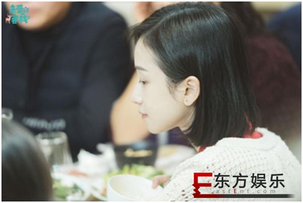 《亲爱的·客栈2》众人齐力造雪雕 明玉姜梓新埋头干活获赞