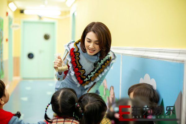 《爱上幼儿园》财商教育课 张丹峰竟称洪欣是守财奴?