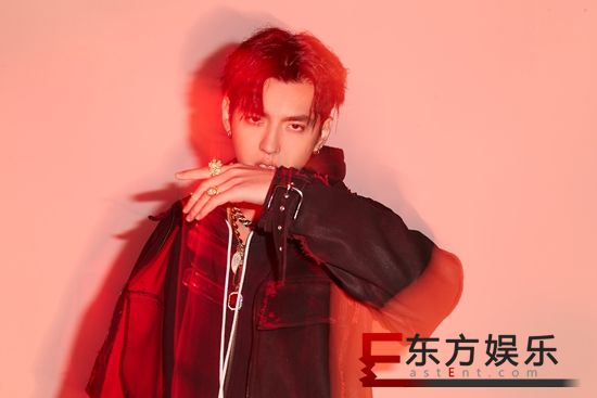 吴亦凡首张专辑《Antares》单曲《Freedom》MV今日全网上线 超凡太空之旅
