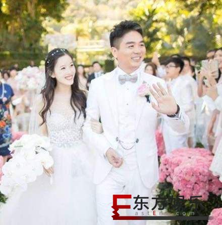 章泽天狂删微博 奶茶妹妹对东哥的一种表态?!
