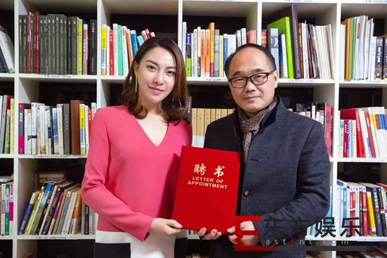 梁佩兰《总裁读书会》热播 现场剖析《干法》引思考