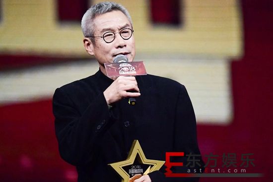 刘佩琦携手郑好亮相国剧盛典 最萌“年龄差”cp成焦点