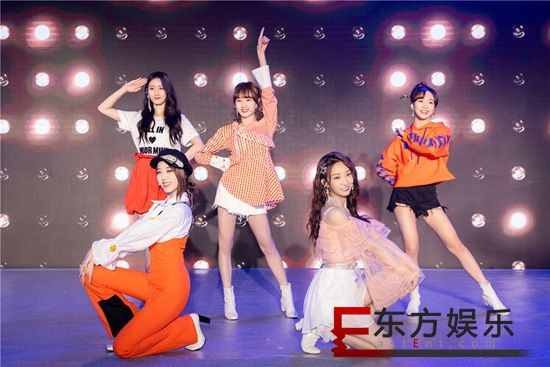 疾风少女吕小雨,为梦献唱《新喜剧之王》主题曲