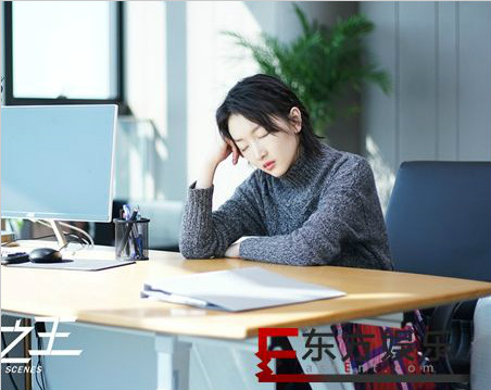 《幕后之王》职场机会只为有准备的人 周冬雨逐步向偶像罗晋比肩