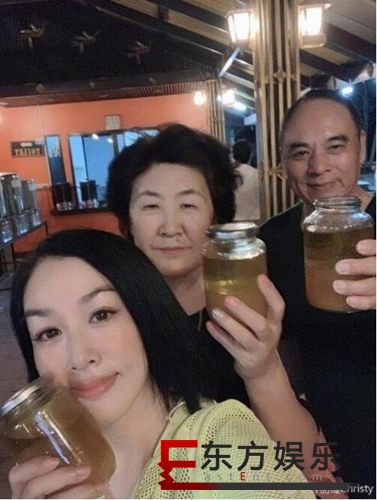 钟丽缇排毒遭质疑 第二个伊能静吗?