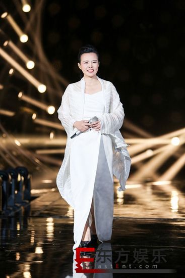 《歌手》2019龚琳娜终极补位回应“神曲说”:神曲、神经都是声音的能量