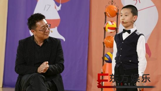 林永健父子做客节目 林大竣模仿老爸春晚小品欢乐多