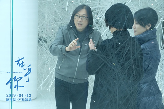 电影《在乎你》曝导演特辑 毕国智:“颜值最高”的女性题材导演
