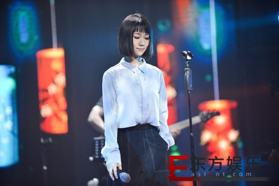 谢春花《大事发声》吐露音乐历程 动情演绎诗意曲目