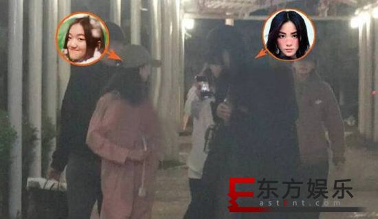王菲带李嫣外出 打扮低调有型!