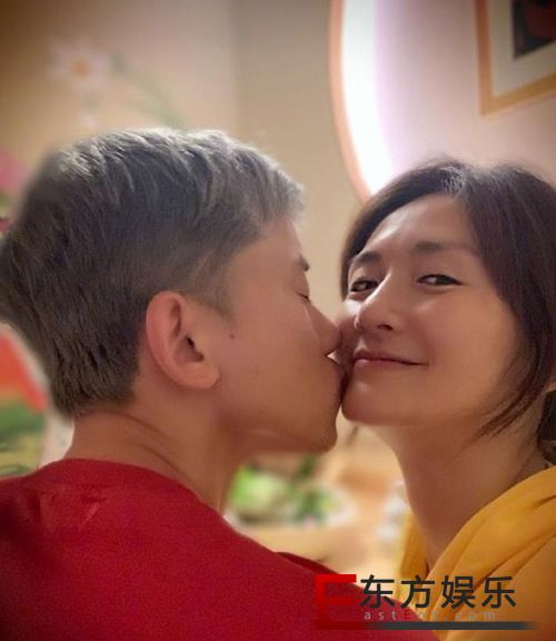 张杰为谢娜庆生 发文甜齁众人!
