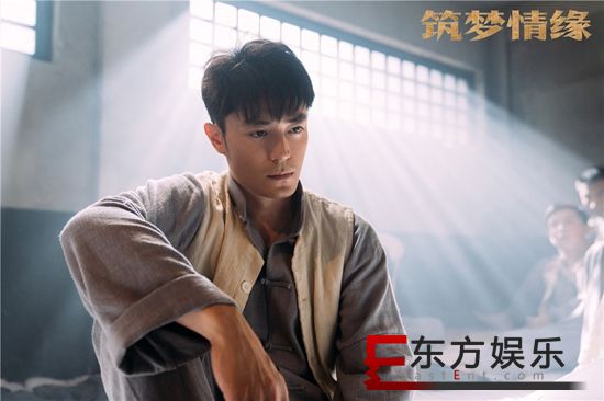 《筑梦情缘》再现虐心时刻 霍建华入狱杨幂“苦等”
