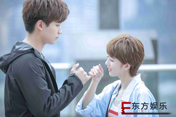 《强风吹拂》定档6月6日 李凯馨化身短发假小子清爽来袭