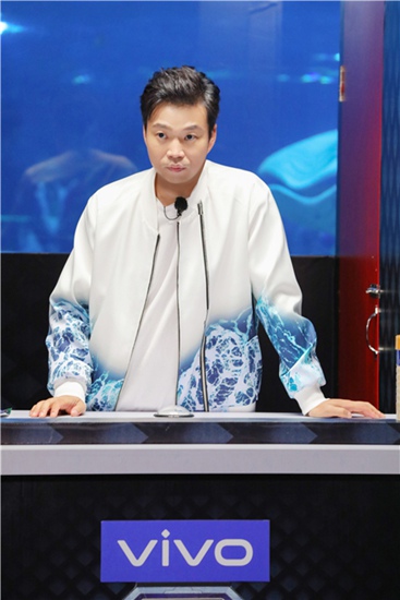 《极挑5》重返童年探秘海洋世界 王迅逗企鹅护航“水母联盟”