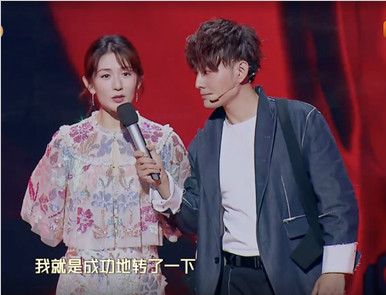 《巅峰之夜》邓男子搭档谢娜 网友猜测魔术是否有内幕