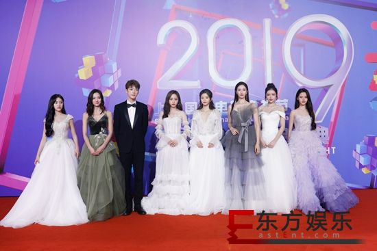 丝芭影视《小夜曲》亮相上海电视节 互联网影视峰会引业内侧目