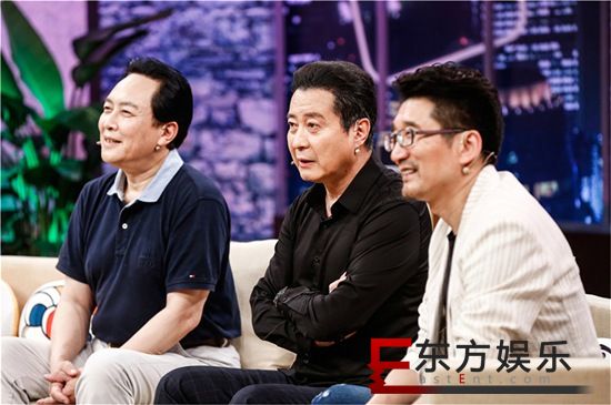 林永健、高亚麟到访青岛东方影都群演公社 唐国强、许文广探讨“小角色与小演员”