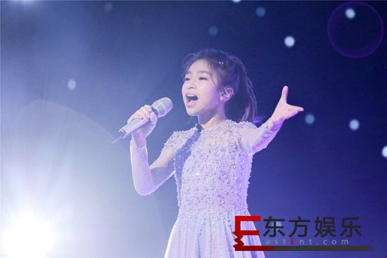 《巅峰之夜》高天鹤鼎力相助歌剧摇滚反差女 天才少女谭芷昀再现天籁童声
