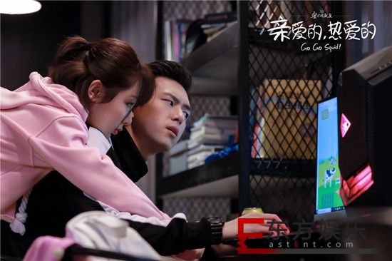 《亲爱的,热爱的》杨紫醉酒狂撩李现 实力诠释爱就抱紧不放手
