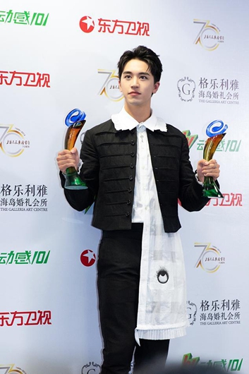 许魏洲李玉打假 许魏洲身高多高?许魏洲东方音乐夺全能艺人奖