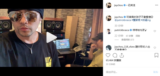 周杰伦晒改编双截棍 歌手派伟俊现场改编周董成名曲!