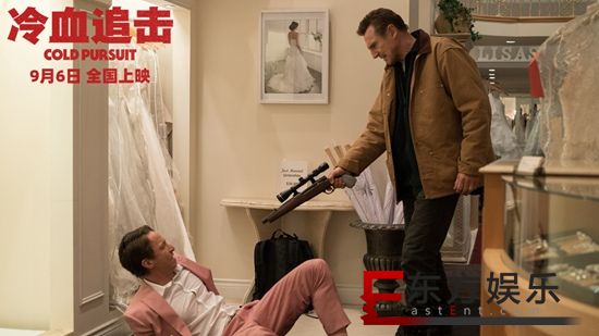 电影《冷血追击》三城点映获赞 前所未见花式死法超吸睛