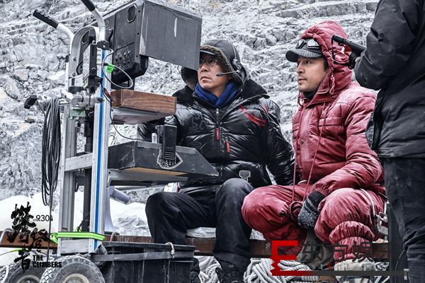 《攀登者》发人物预告 胡歌:登山是一场与死神的较量